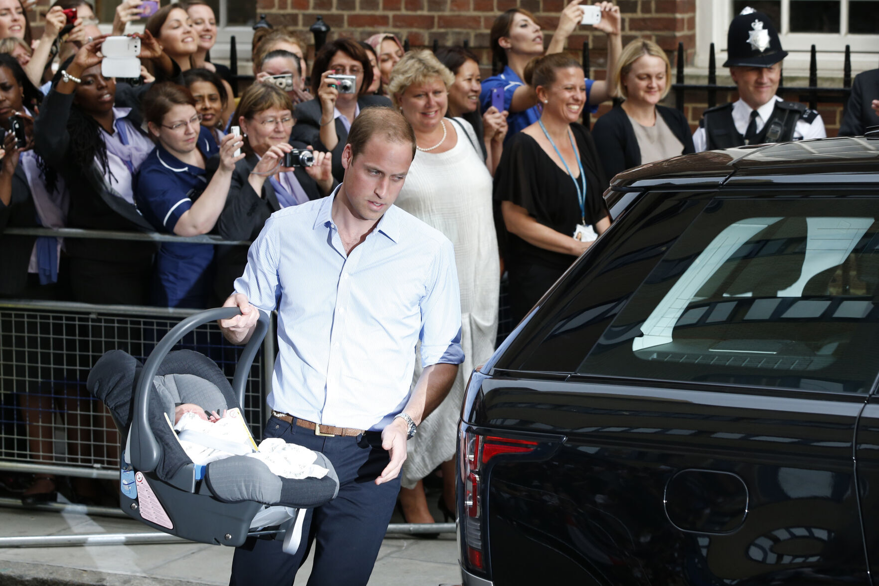 Prince George Alekander Louis of Cambridge, Prince William